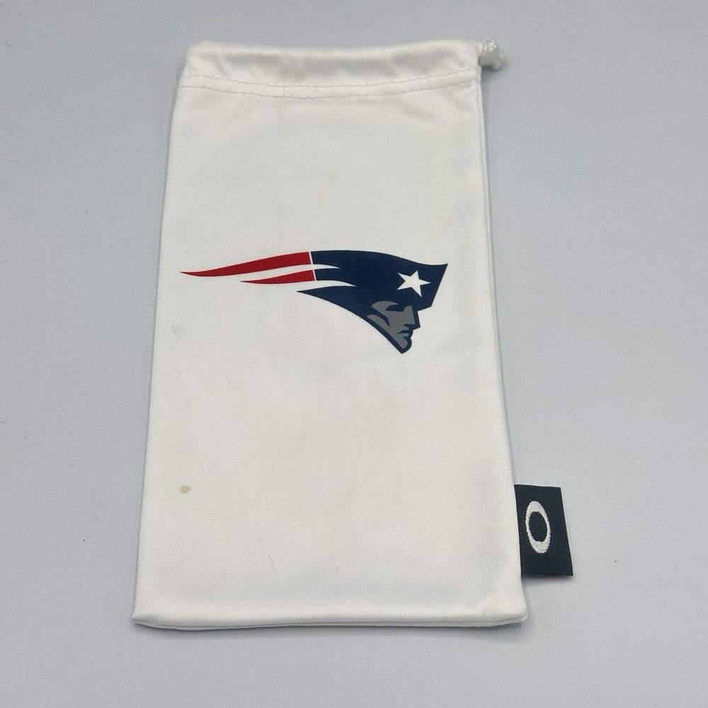 Oakley New England Patriots White Microbag Sunglasses Storage Cloth NFL